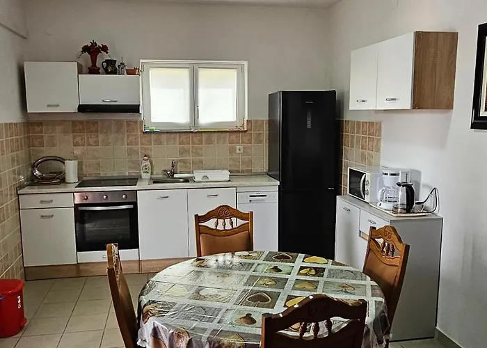 Daire Darko Rogoznica (Sibenik-Knin)